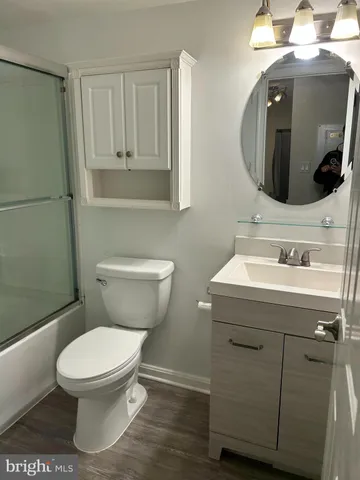 $339,000 | 13513 Orchard Drive, Unit 3513, Clifton, VA 20124