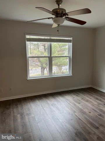 $339,000 | 13513 Orchard Drive, Unit 3513, Clifton, VA 20124