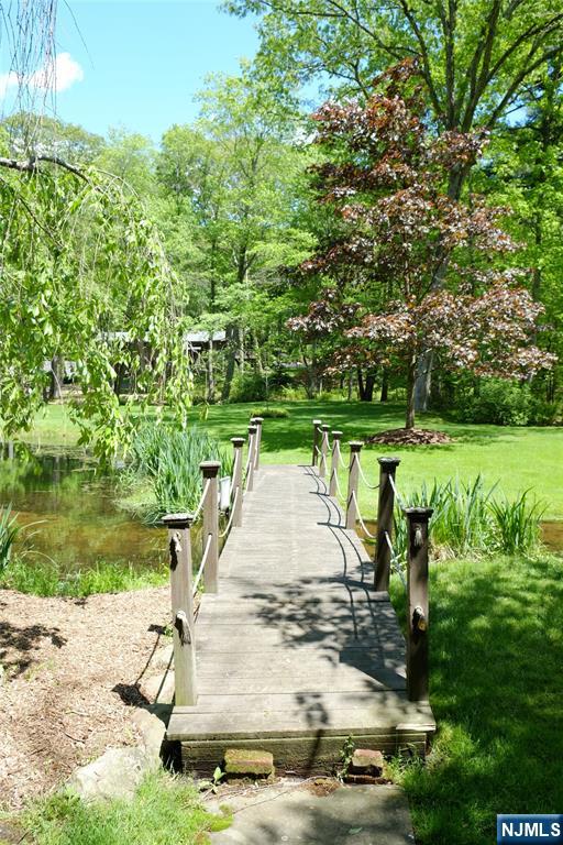 59 Green Hill Road Butler, NJ 07405 - Photo 9 of 40