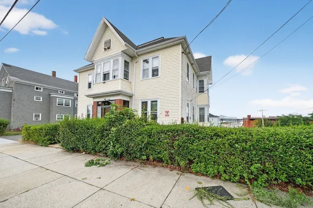 $539,000 | 420 Bradford Avenue, Fall River, MA 02721