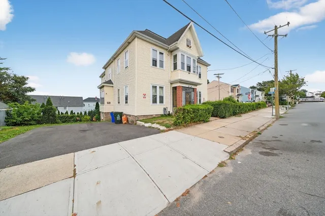 $539,000 | 420 Bradford Avenue, Fall River, MA 02721