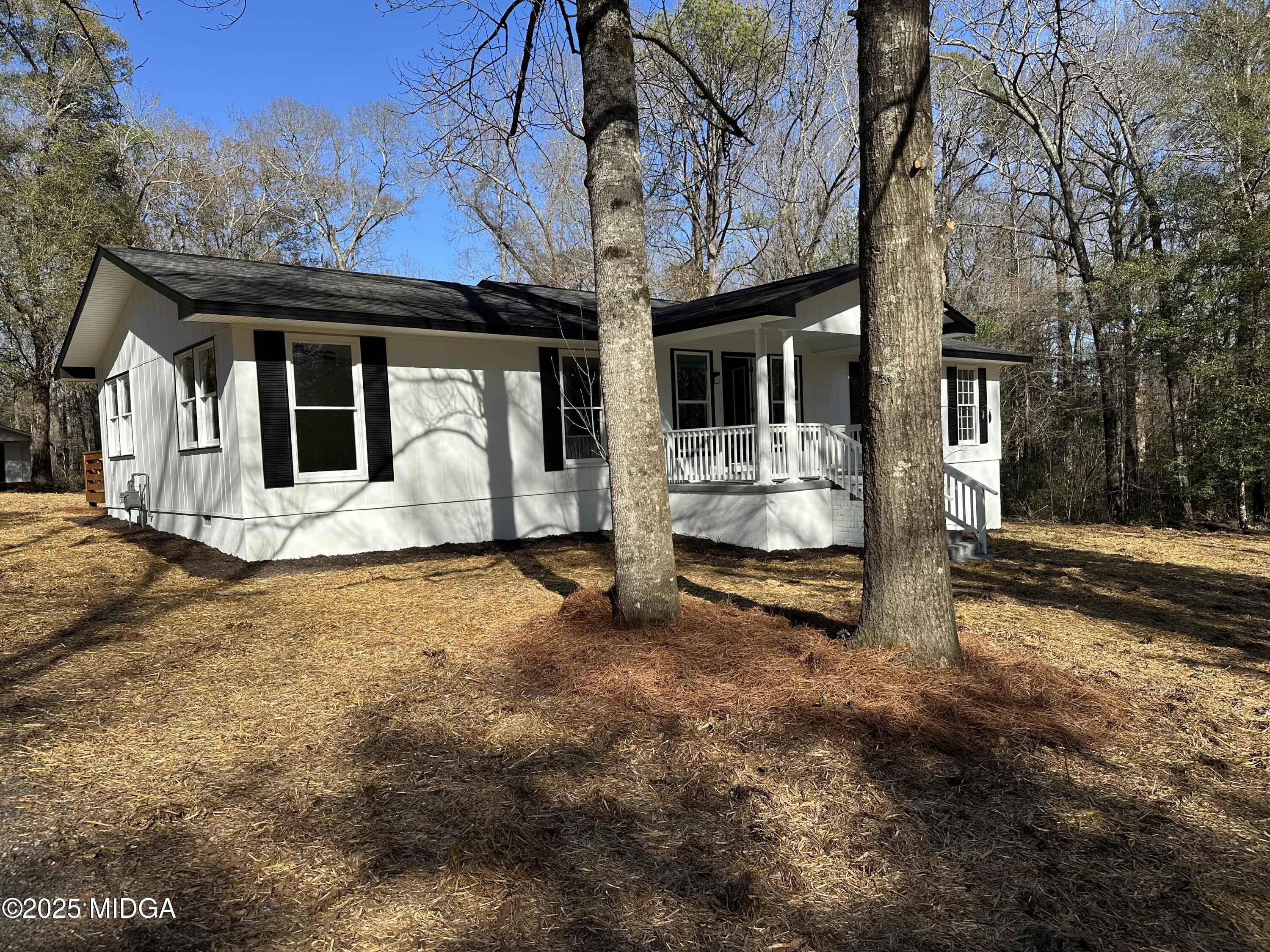 4105 Holley Road Lizella, GA 31052 - Photo 4 of 78 front
