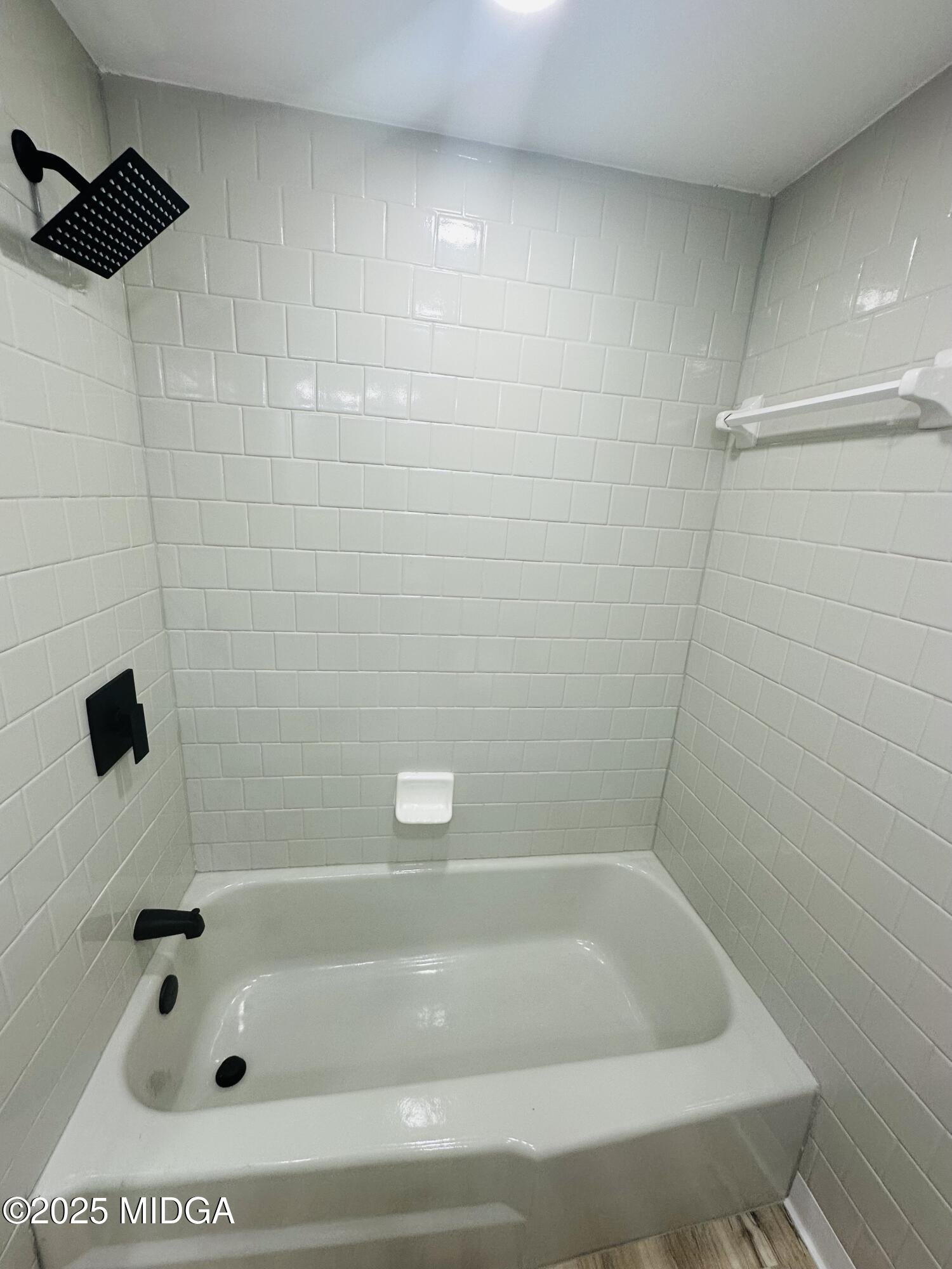 4105 Holley Road Lizella, GA 31052 - Photo 59 of 78 a bathroom with a shower