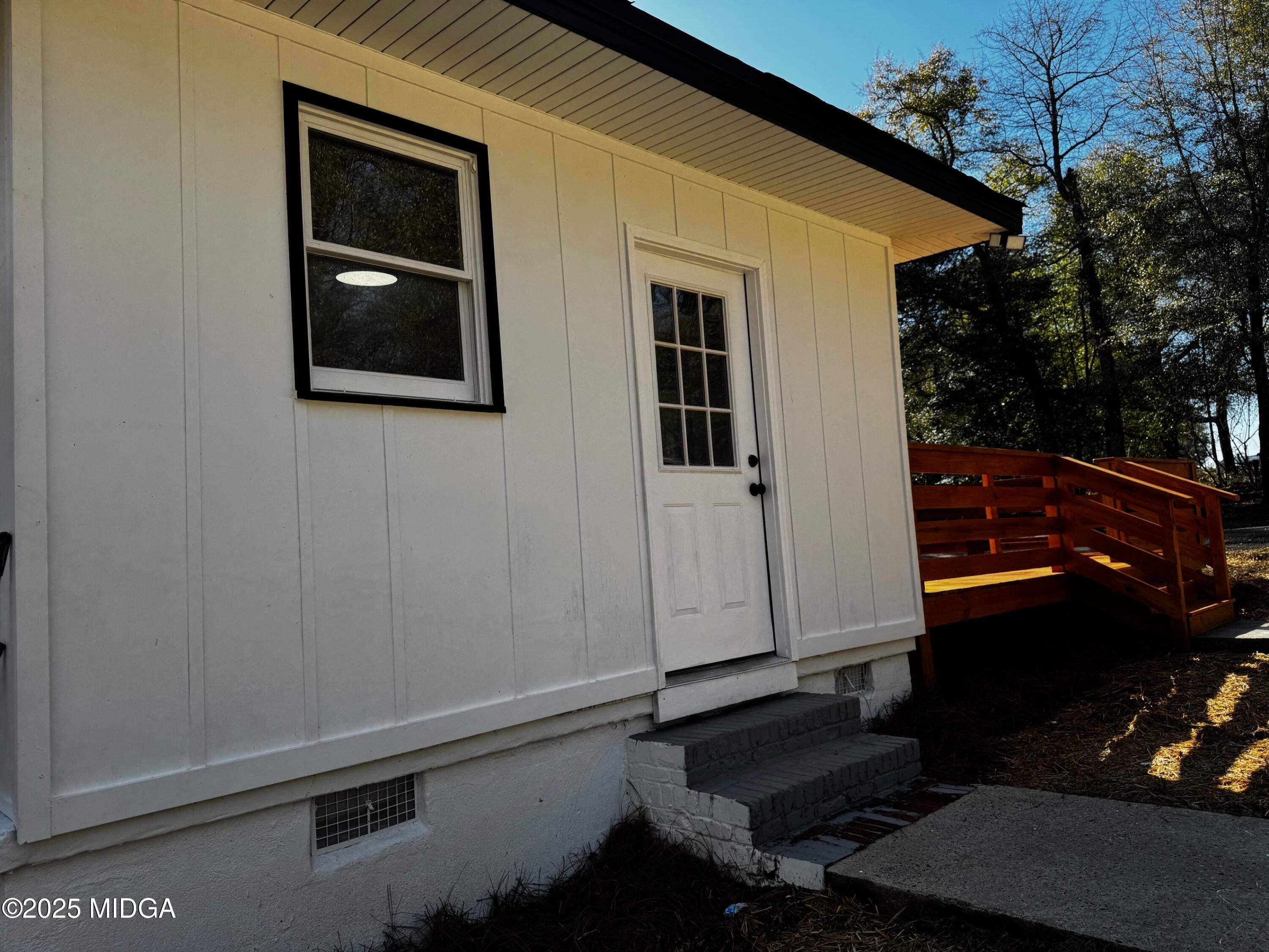 4105 Holley Road Lizella, GA 31052 - Photo 62 of 78 Back entrance