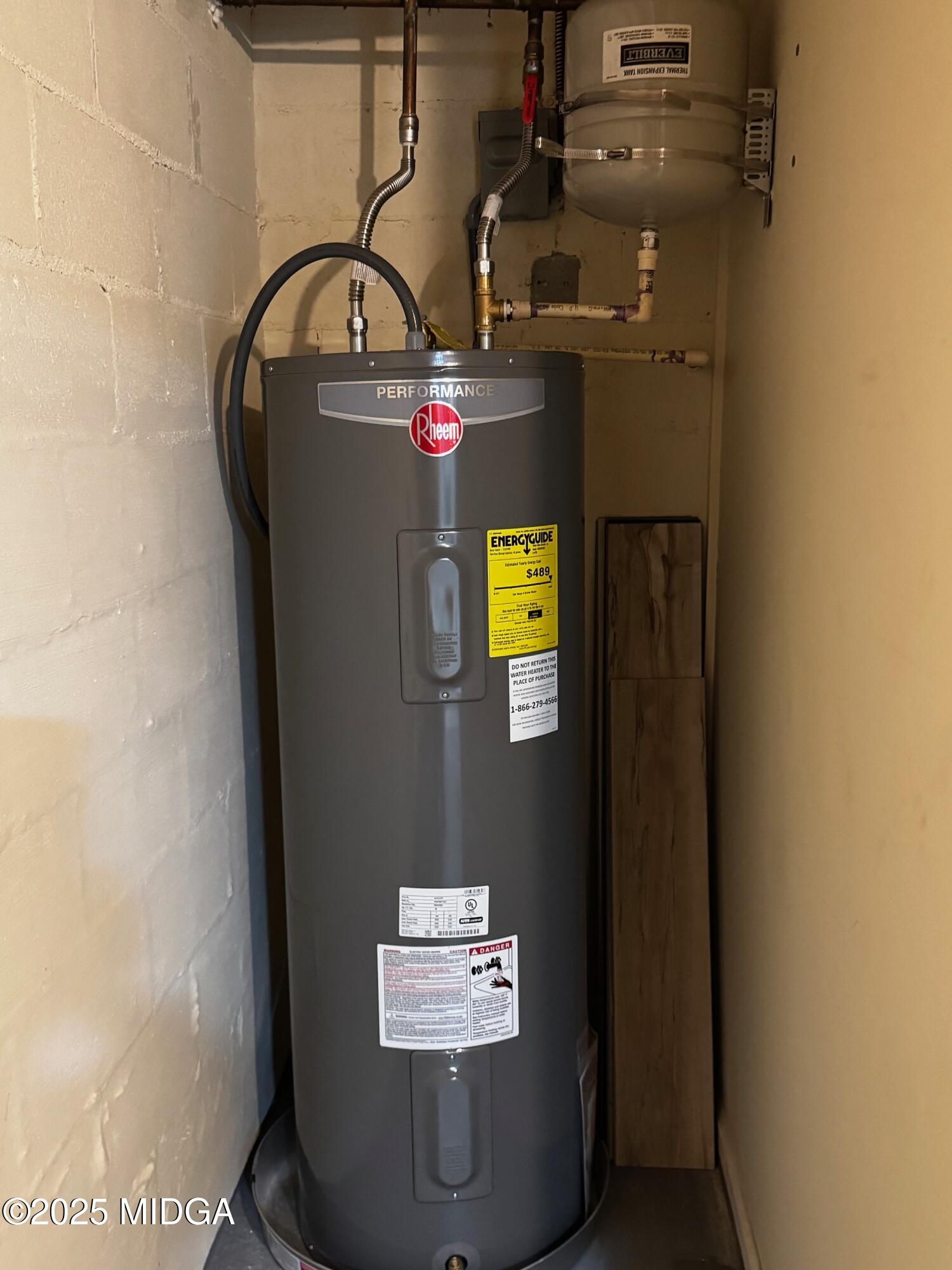 4105 Holley Road Lizella, GA 31052 - Photo 73 of 78 New water heater