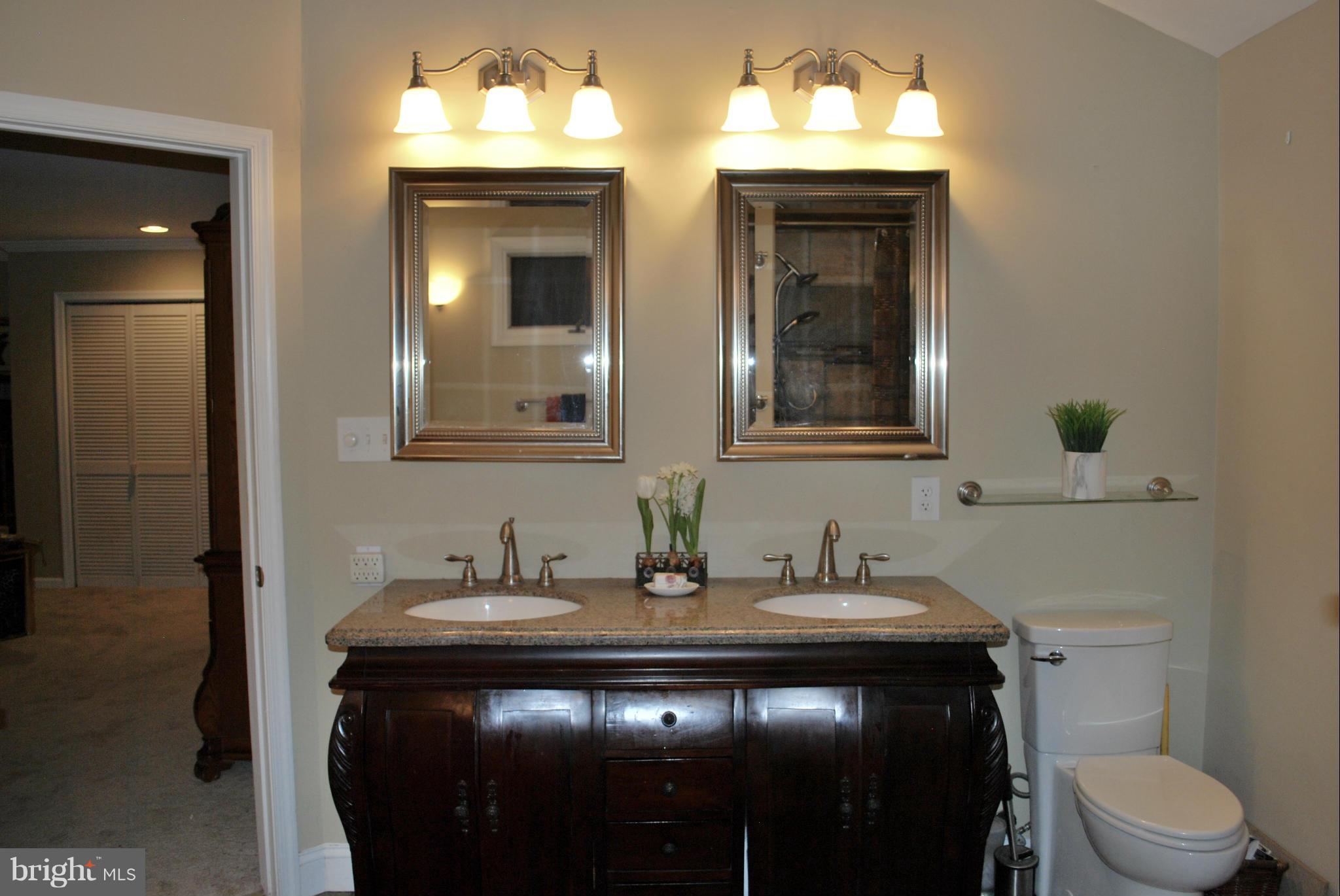 9304 Fort Foote Road Fort Washington, MD 20744 - Photo 21 of 30 Beautiful vanity