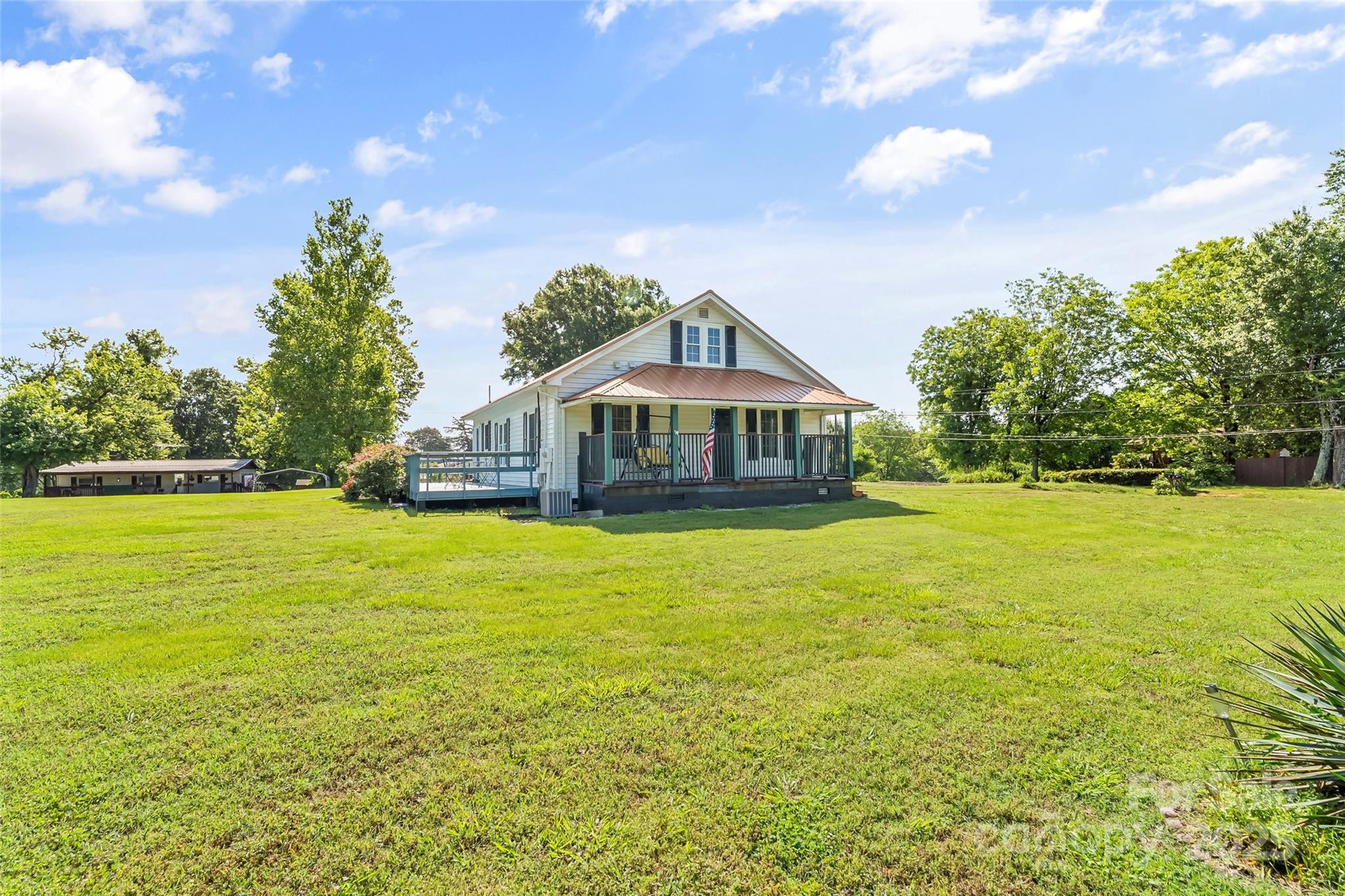 35 Telephone Exchange Road Hickory, NC 28601 - Photo 6 of 36 Gallery Image 6