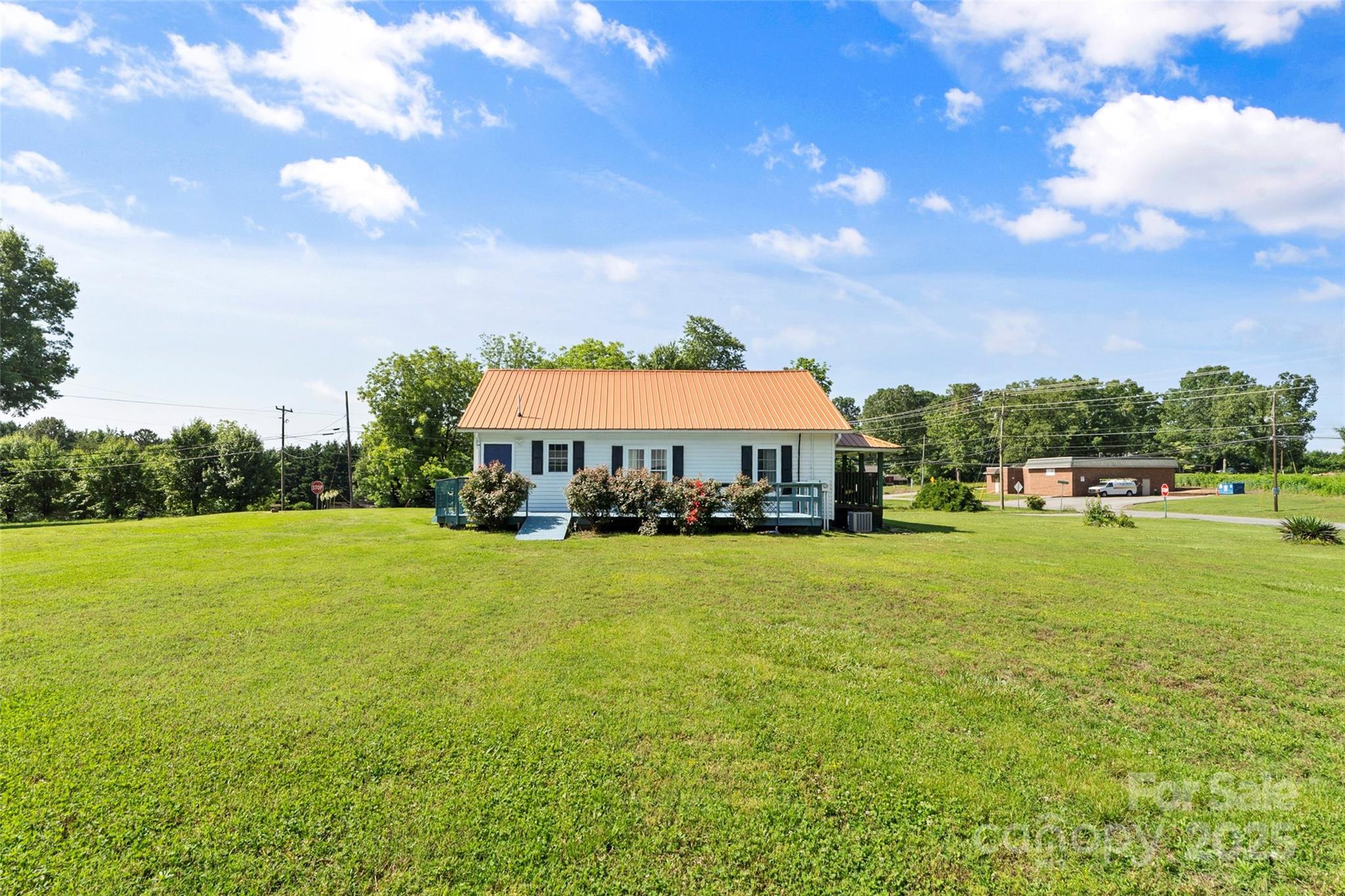 35 Telephone Exchange Road Hickory, NC 28601 - Photo 8 of 36 Gallery Image 8