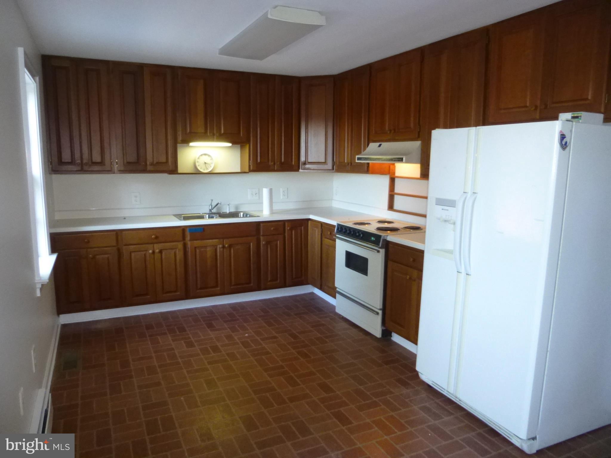 3697 Prince Road Marshall, VA 20115 - Photo 14 of 16 Kitchen