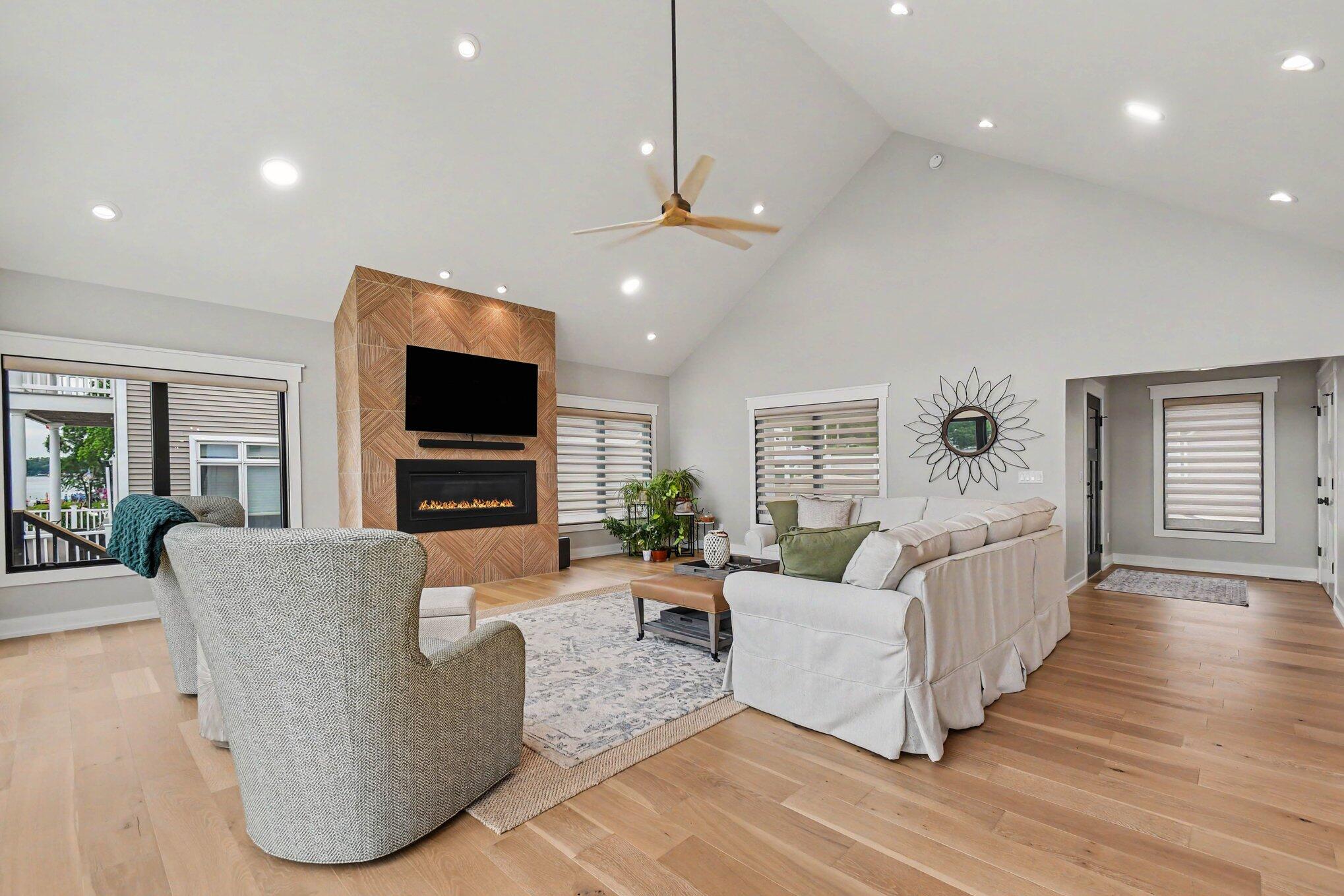 31218 Curran Beach Road Dowagiac, MI 49047 - Photo 8 of 73 005_file_3540