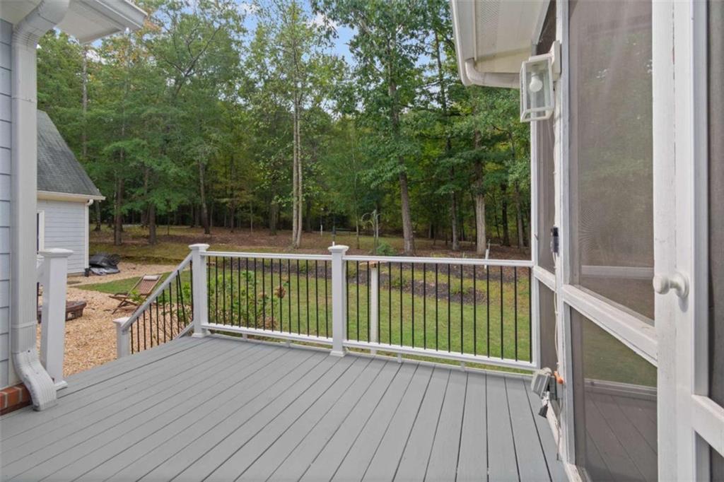 124 Sweet Water Ridge Hoschton, GA 30548 - Photo 33 of 77 Gallery Image 33