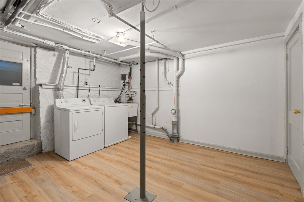 316 Russett Road Chestnut Hill, MA 02467 - Photo 28 of 38