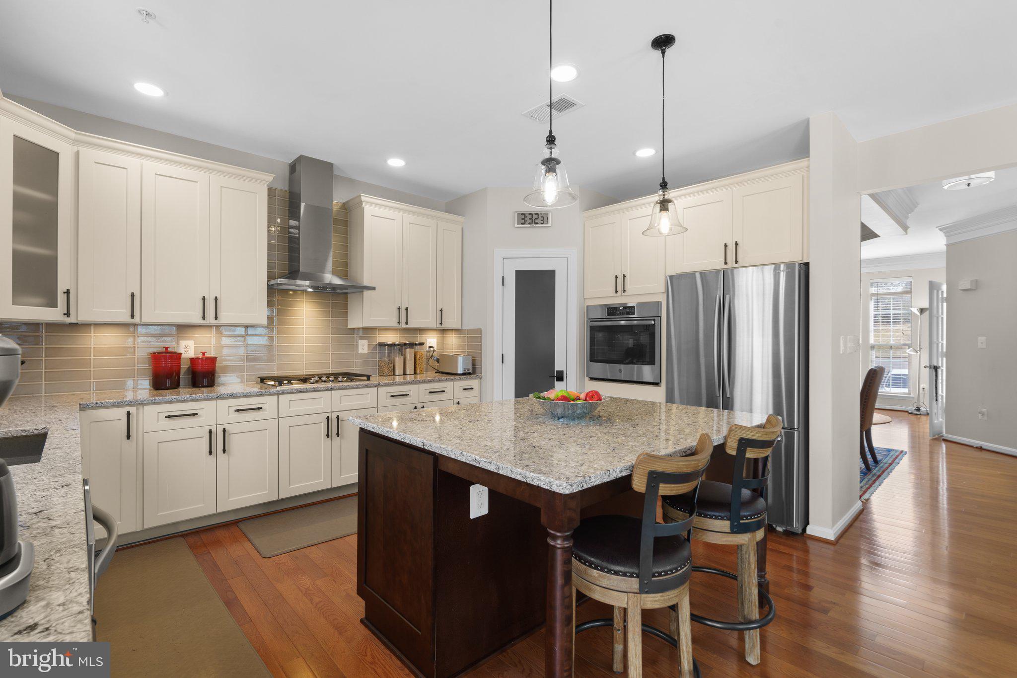 18800 Broken Oak Road Boyds, MD 20841 - Photo 5 of 48 Gourmet Kitchen