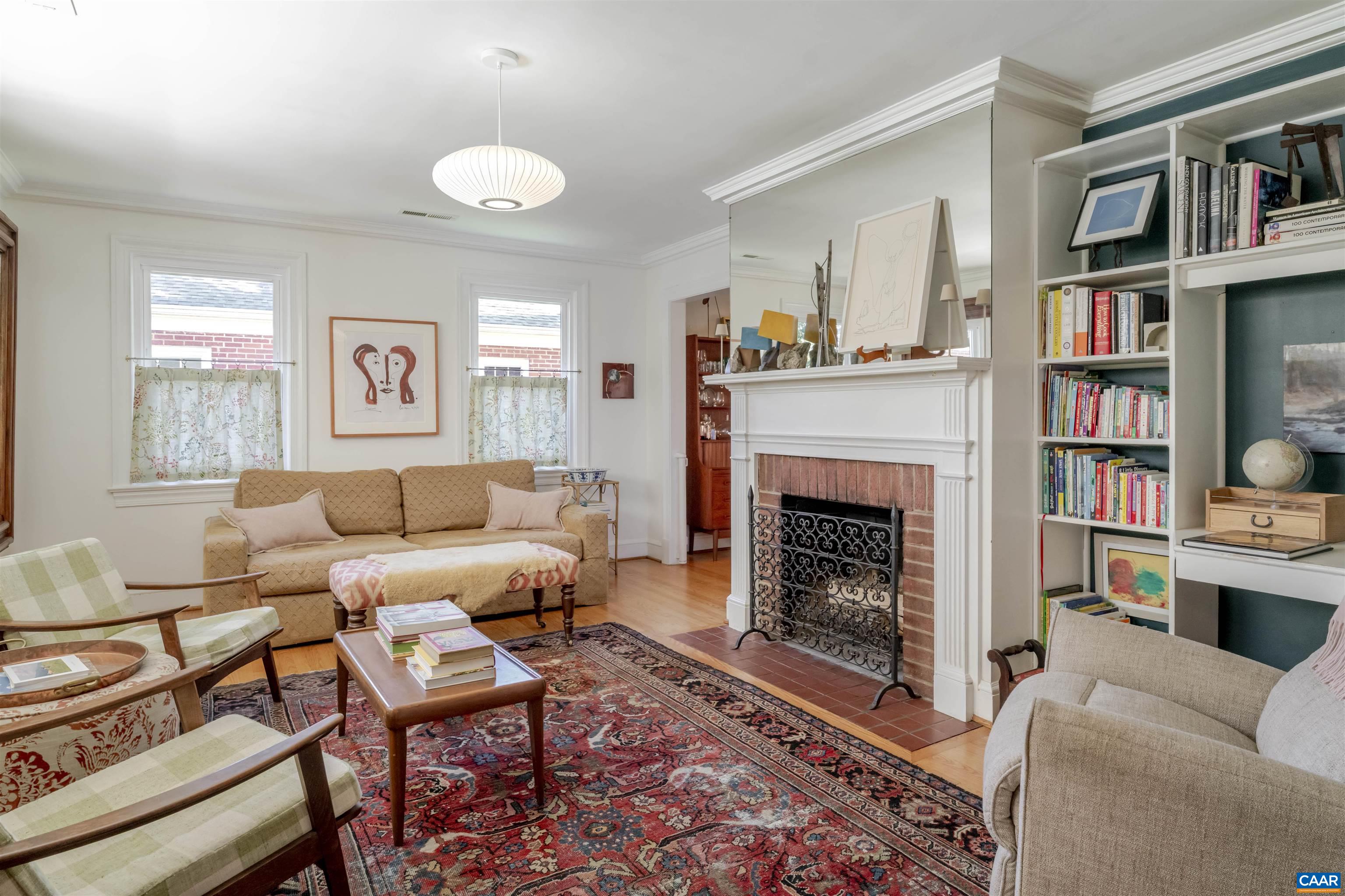 1531 Rugby Avenue Charlottesville, VA 22903 - Photo 5 of 30