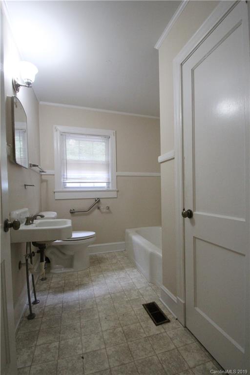 1004 Linwood Road Kings Mountain, NC 28086 - Photo 12 of 16 Gallery Image 12