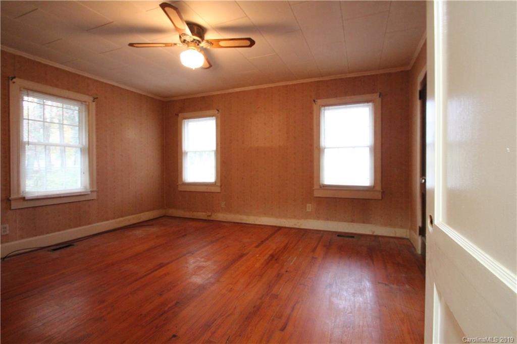 1004 Linwood Road Kings Mountain, NC 28086 - Photo 14 of 16 Gallery Image 14