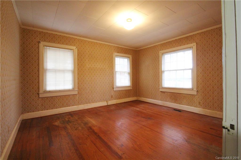 1004 Linwood Road Kings Mountain, NC 28086 - Photo 15 of 16 Gallery Image 15
