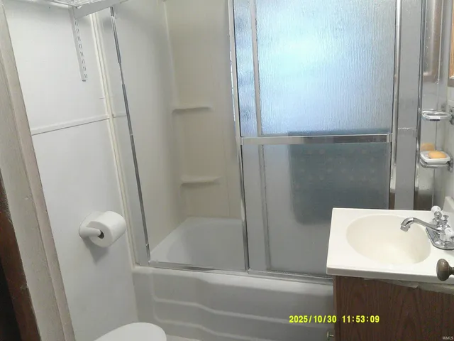 $479,900 | 80 Ln 207 Hamilton Lake, Hamilton, IN 46742