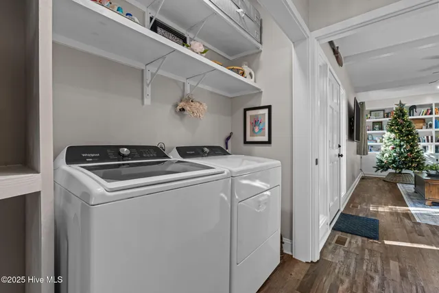 $460,000 | 31 Cardinal Drive, Whispering Pines, NC 28327