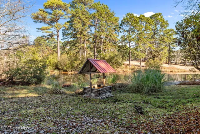 $460,000 | 31 Cardinal Drive, Whispering Pines, NC 28327