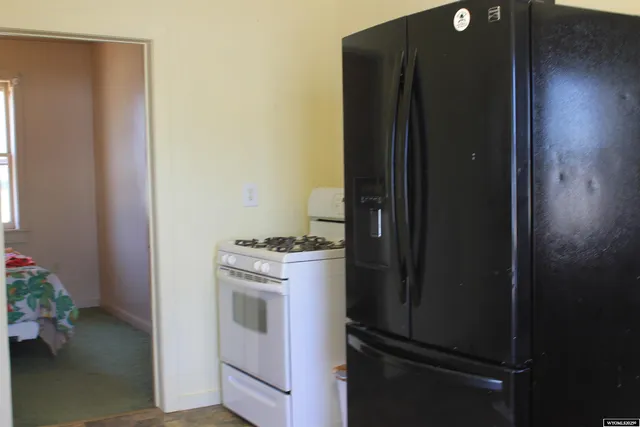 $125,000 | 216 East Birch Street, La Barge, WY 83123