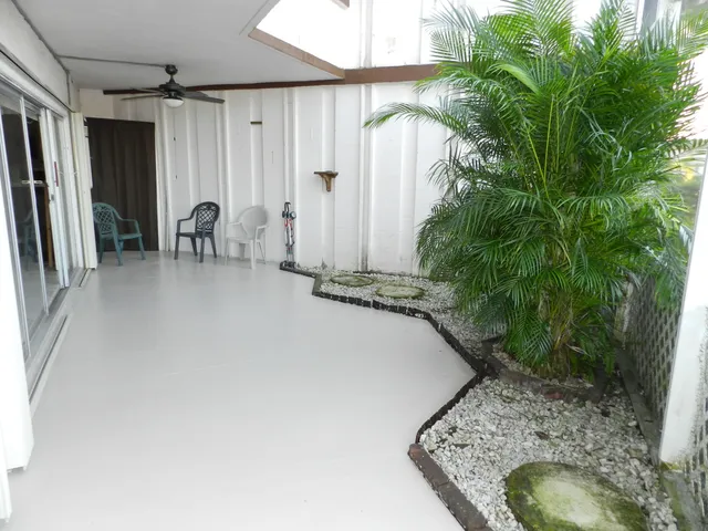 $209,900 | 3 Greenway Village North, Unit 108, Royal Palm Beach, FL 33411