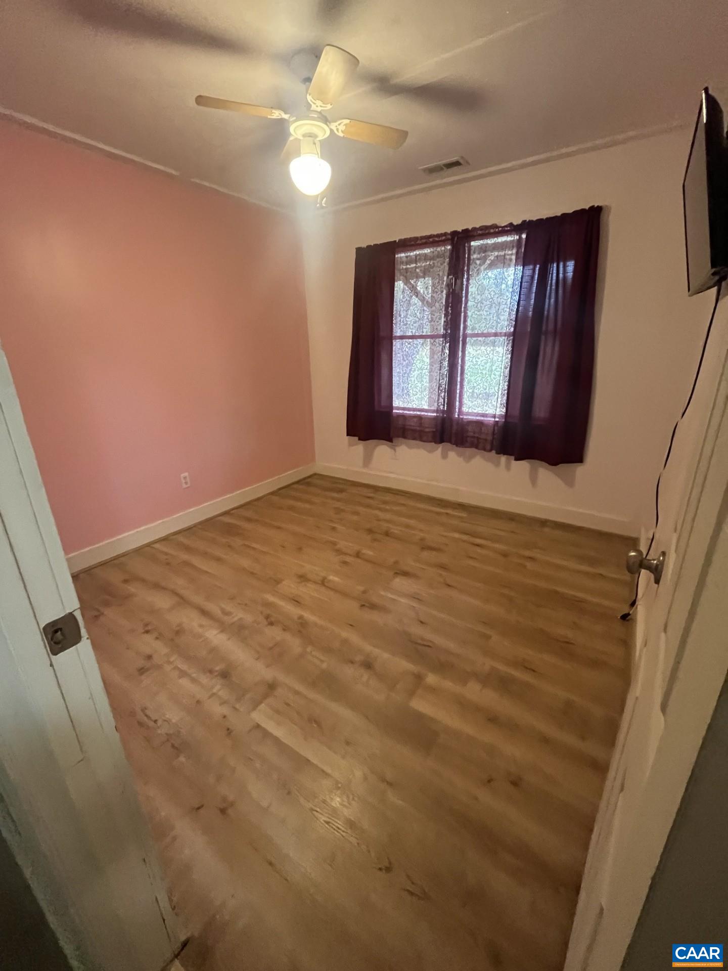 916 Hensley Road Mineral, VA 23117 - Photo 19 of 66 3rd Bedroom