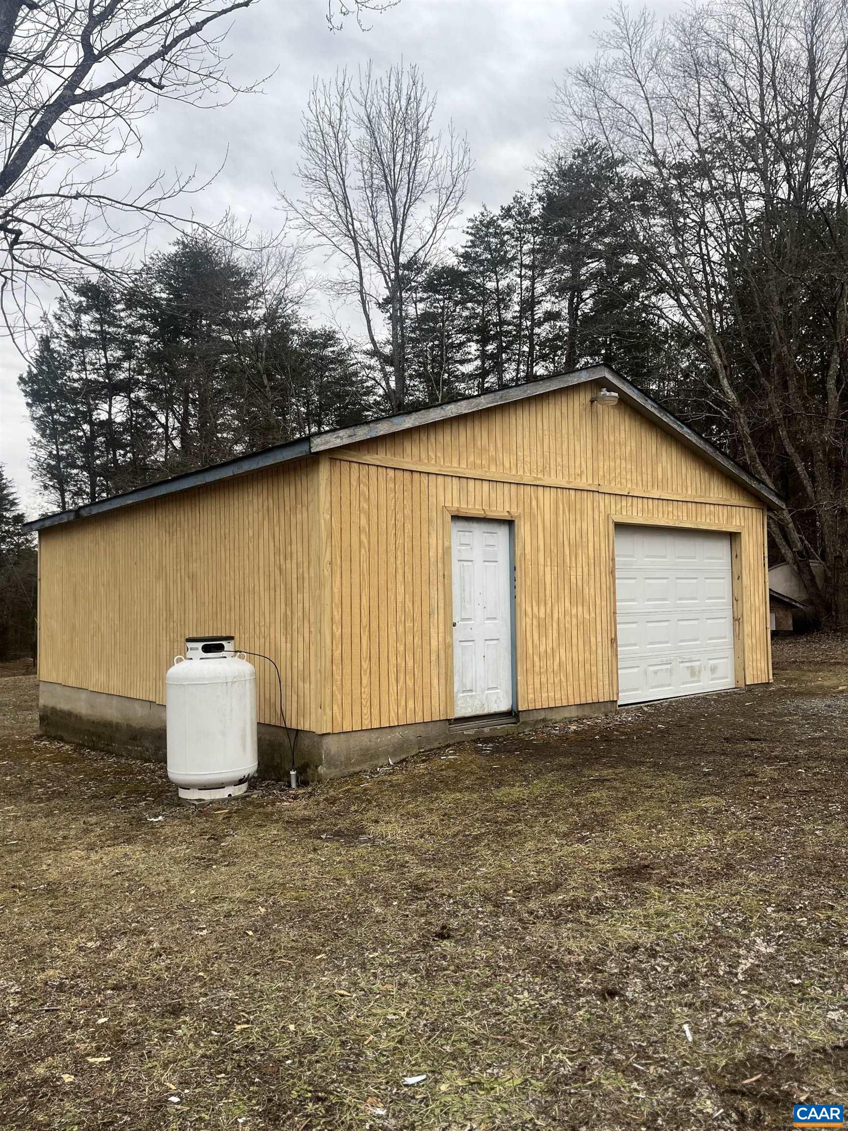 Garage and 150 Gl Propane T