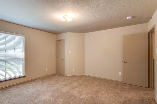 $1,995 | 6652 Friendsway Drive, Fort Worth, TX 76137