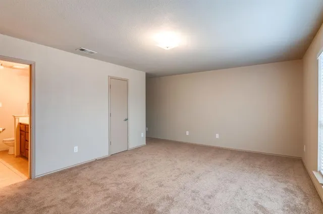 $1,995 | 6652 Friendsway Drive, Fort Worth, TX 76137