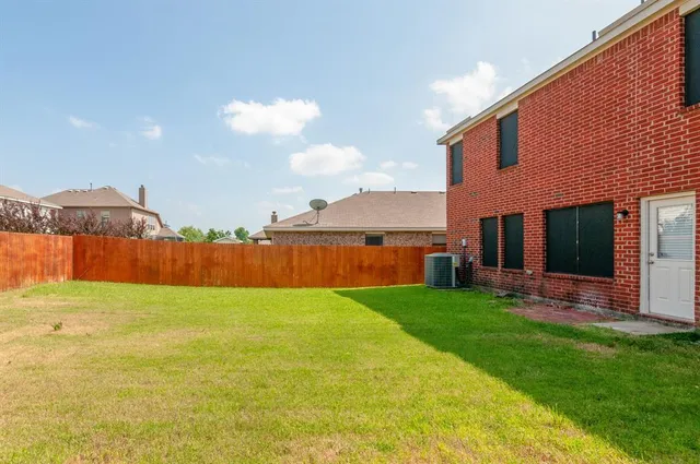 $1,995 | 6652 Friendsway Drive, Fort Worth, TX 76137