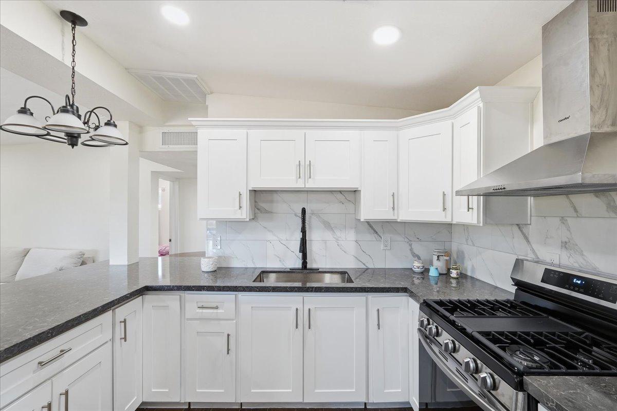 38466 North Basin Road Cave Creek, AZ 85331 - Photo 15 of 31 Photo #15