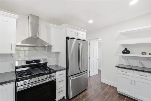 $3,200 | 38466 North Basin Road, Cave Creek, AZ 85331