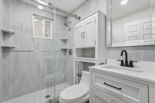 $3,200 | 38466 North Basin Road, Cave Creek, AZ 85331