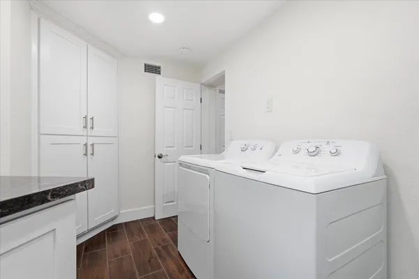 $3,200 | 38466 North Basin Road, Cave Creek, AZ 85331