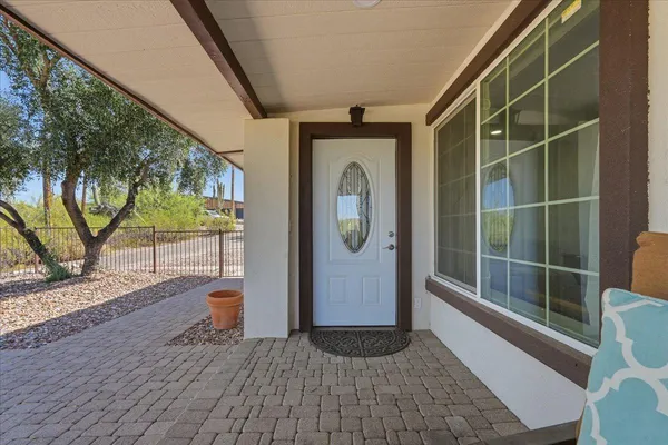$3,200 | 38466 North Basin Road, Cave Creek, AZ 85331