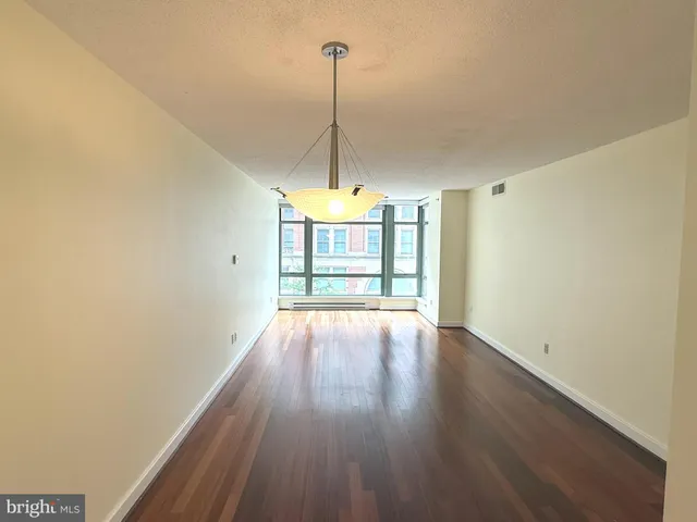 $400,000 | 1150 K Street Northwest, Unit 506, Washington, DC 20005