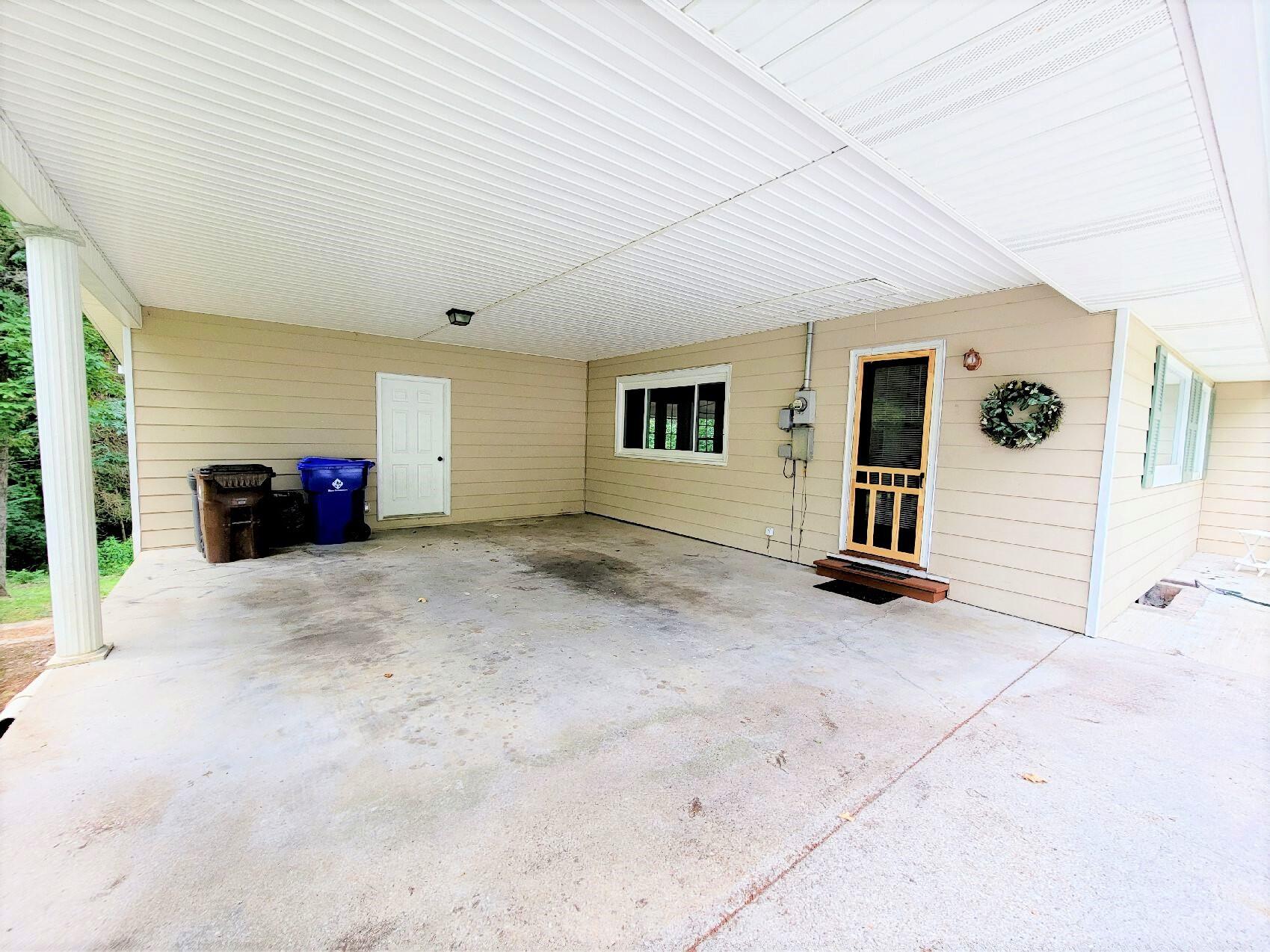 219 Outer Drive Oak Ridge, TN 37830 - Photo 22 of 31 2 Car Carport