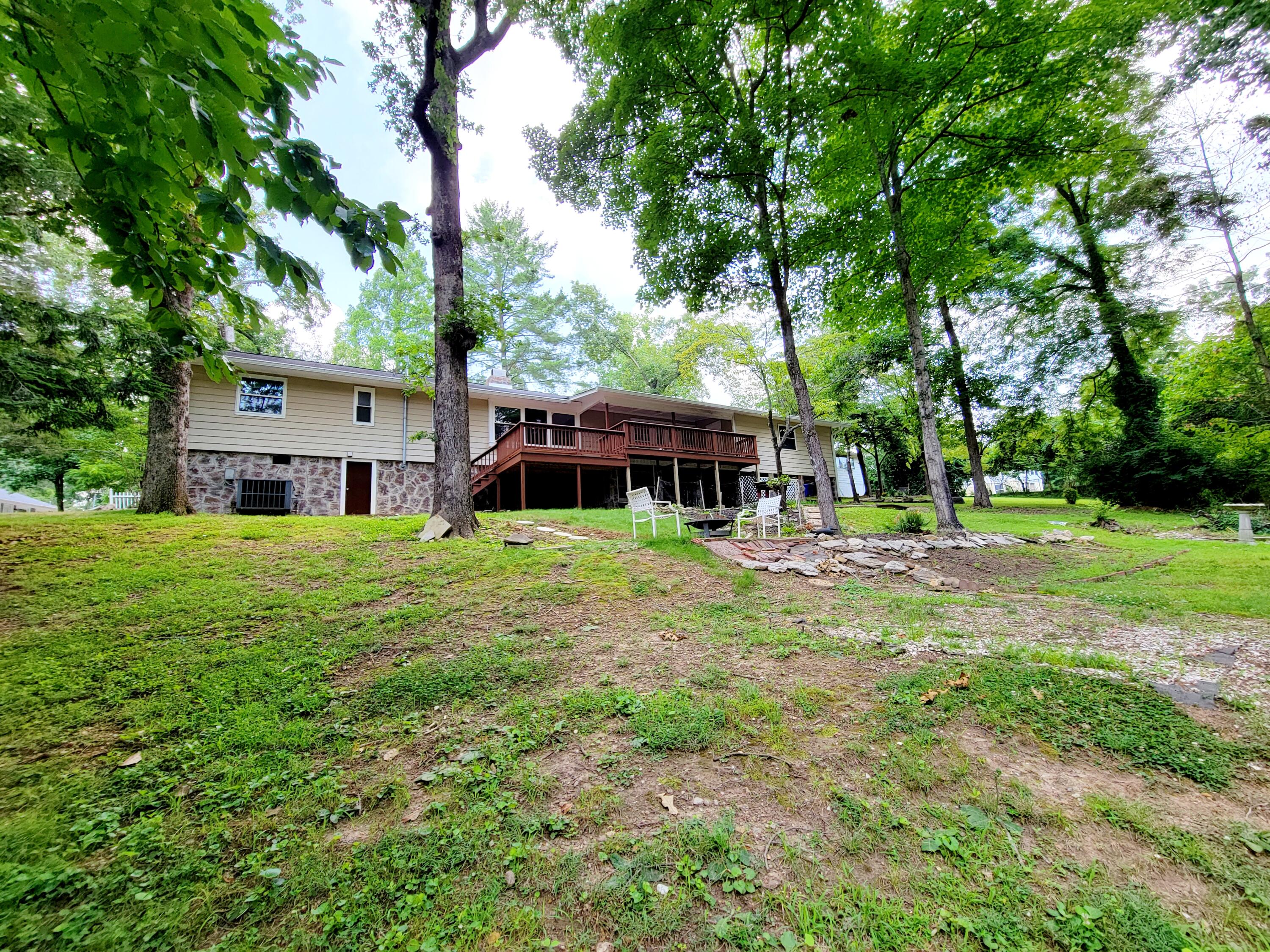219 Outer Drive Oak Ridge, TN 37830 - Photo 25 of 31 Quiet back here!