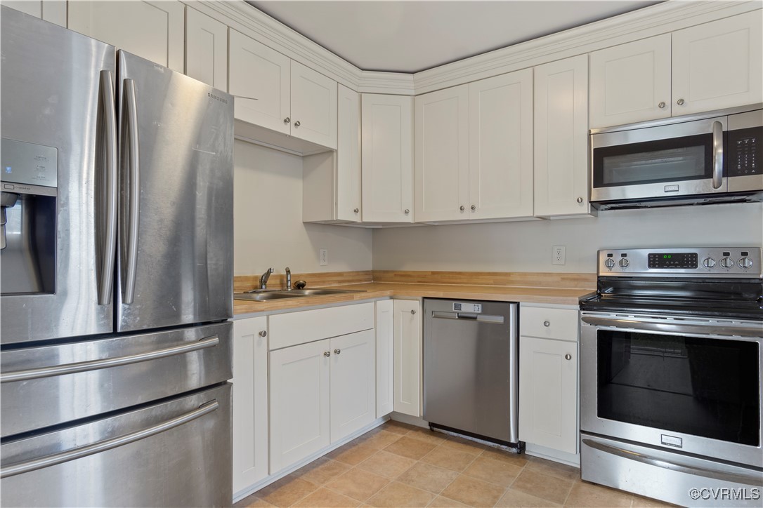 716 Randolph Road Newport News, VA 23605 - Photo 8 of 22 Gallery Image 8