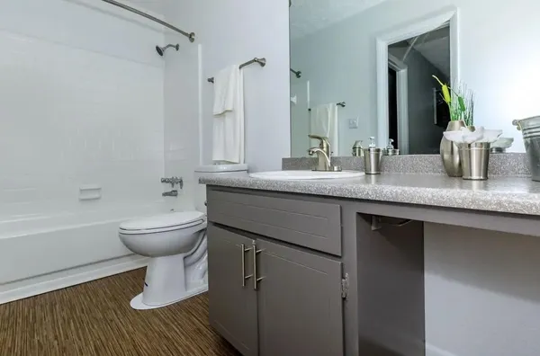 $1,160 | 1805 Roswell Road, Unit 32R, Marietta, GA 30062