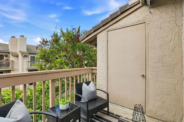$710,000 | 2277 Sun Glory Lane, Unit B, San Jose, CA 95124
