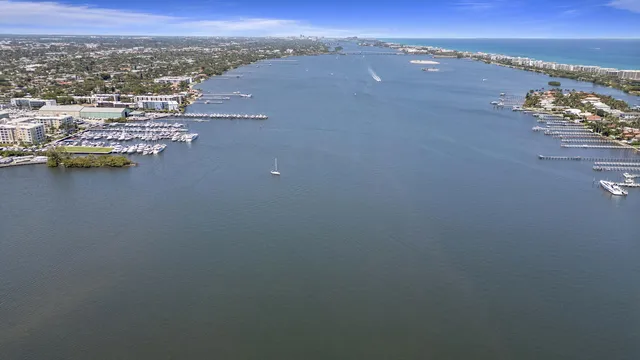 $5,000 | 316 North Lake Drive, Lantana, FL 33462