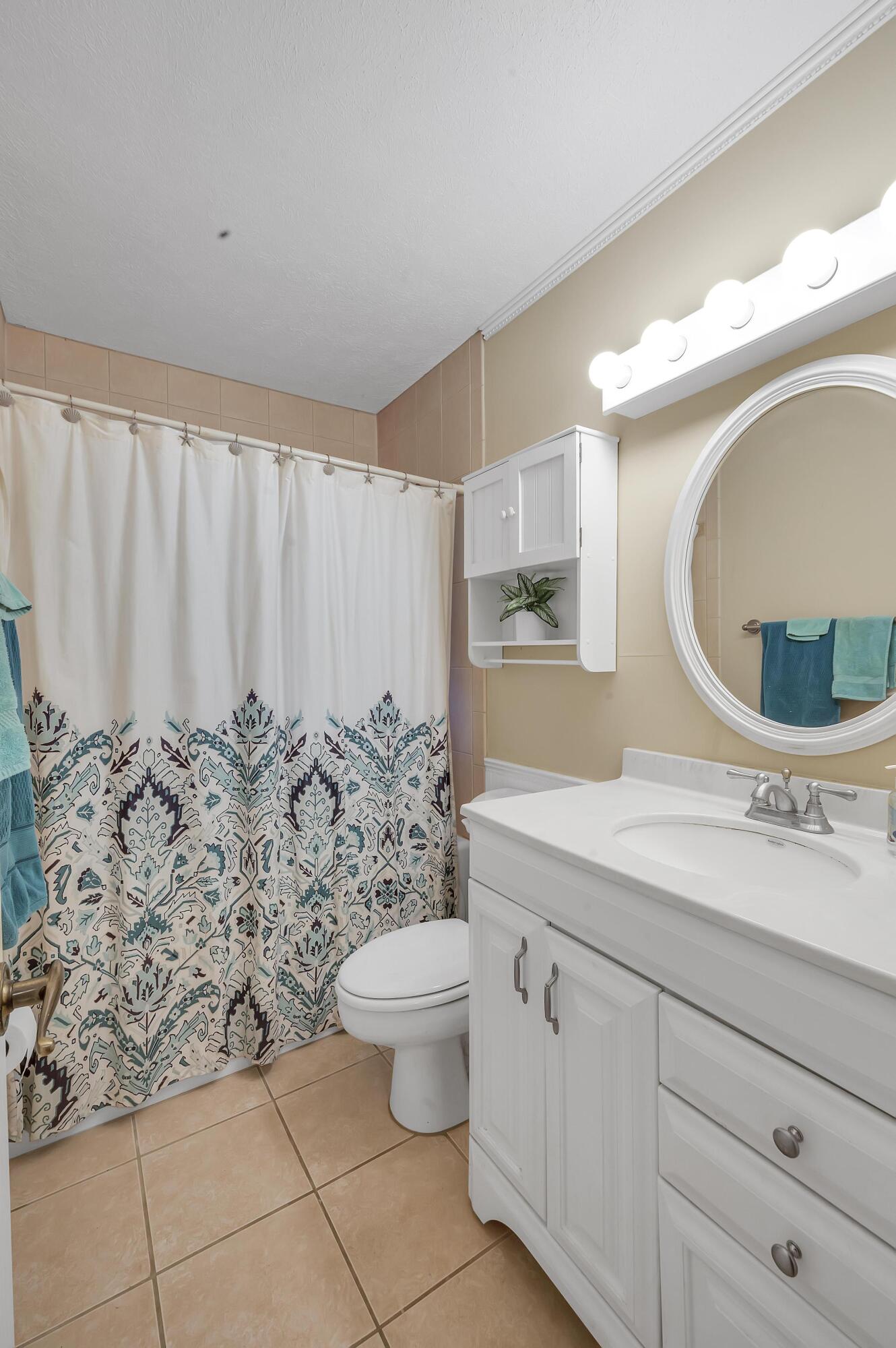 6826 Southwest Chase Court Stuart, FL 34997 - Photo 17 of 27 5C2D075E-F3A6-4D15-A1F2-336F807579E6