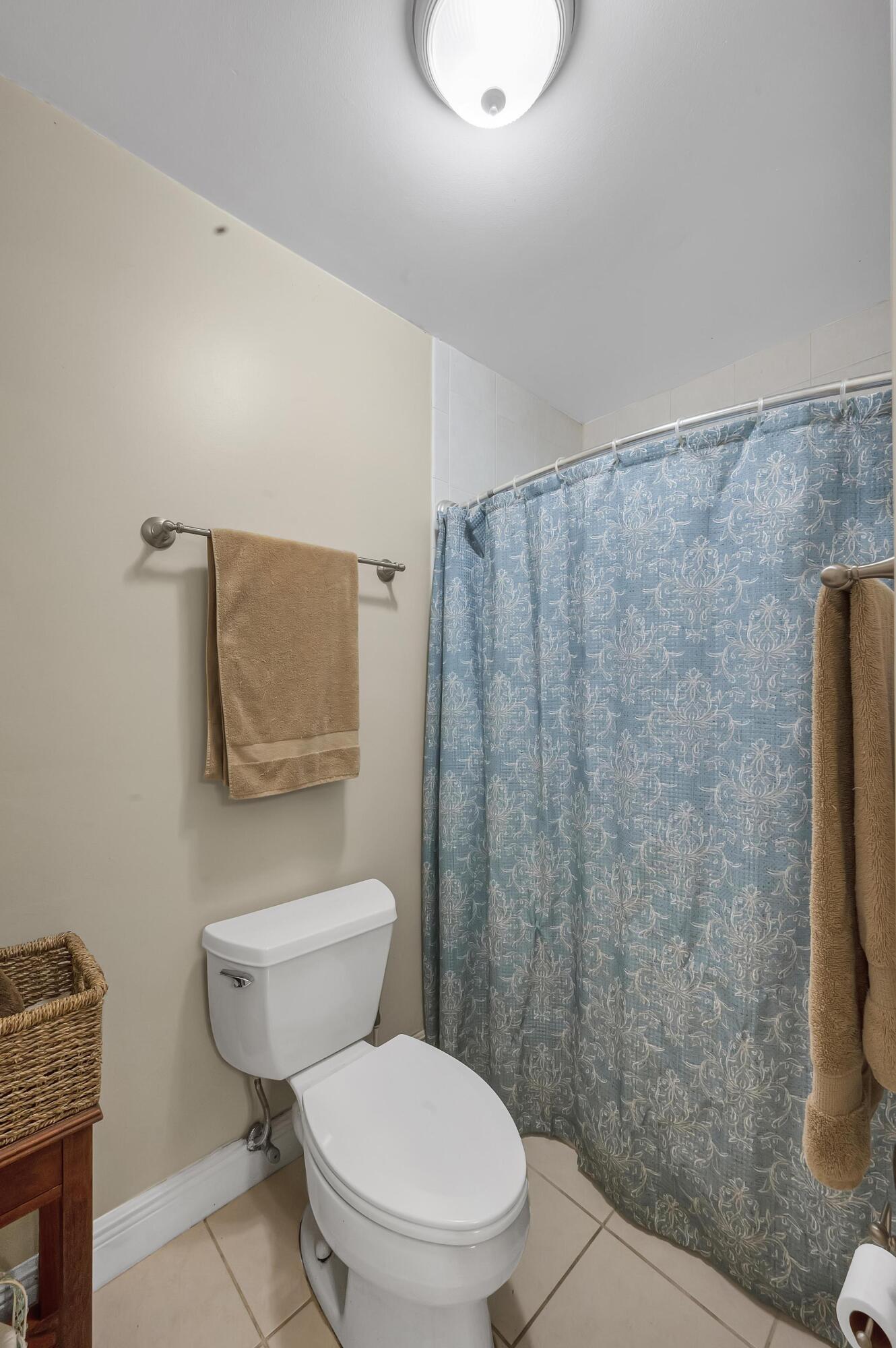 6826 Southwest Chase Court Stuart, FL 34997 - Photo 9 of 27 6096F211-A75B-422B-A197-A37547D35425