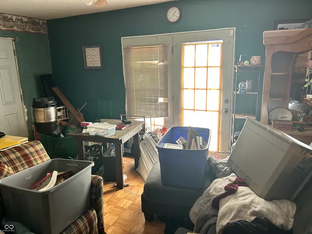 $59,900 | 1221 North 3rd Street, Austin, IN 47102