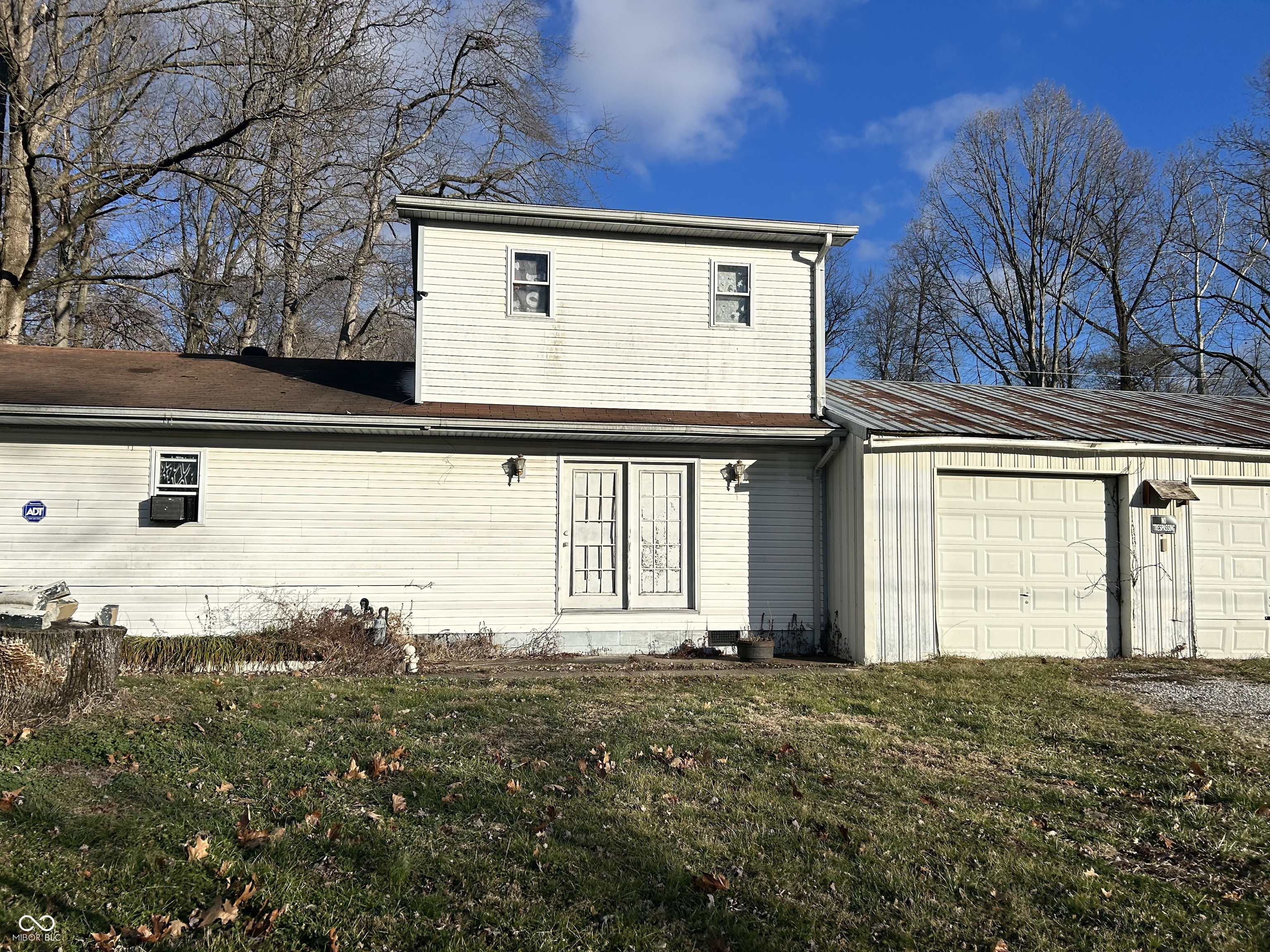 1221 North 3rd Street Austin, IN 47102 - Photo 2 of 46