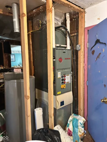 $59,900 | 1221 North 3rd Street, Austin, IN 47102