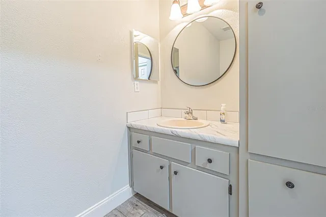 $205,000 | 2010 Cedar Run Drive, Plant City, FL 33563