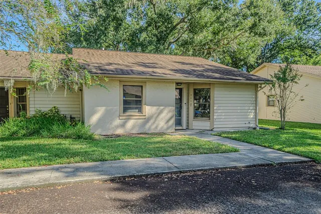 $205,000 | 2010 Cedar Run Drive, Plant City, FL 33563